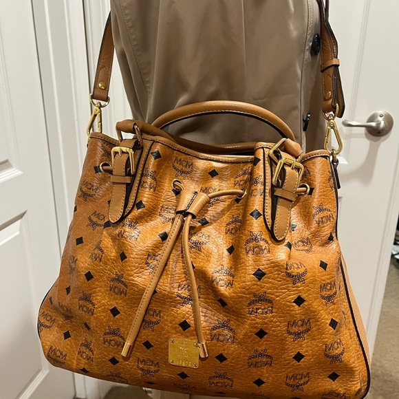 MCM COGNAC VISETOS DRAWSTRING BAG - Picture 16 of 16